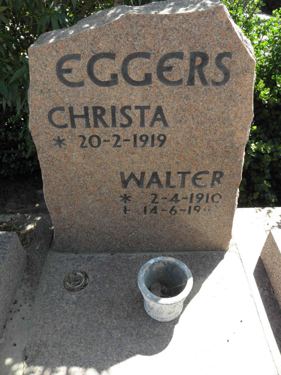 EGGERS Walter 1910-1992 &amp; Christa 1919-