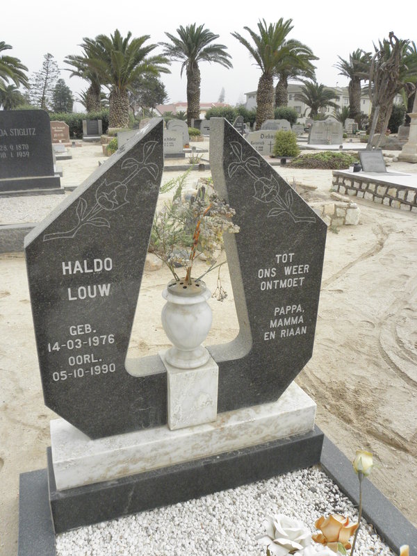 LOUW Haldo 1976-1990