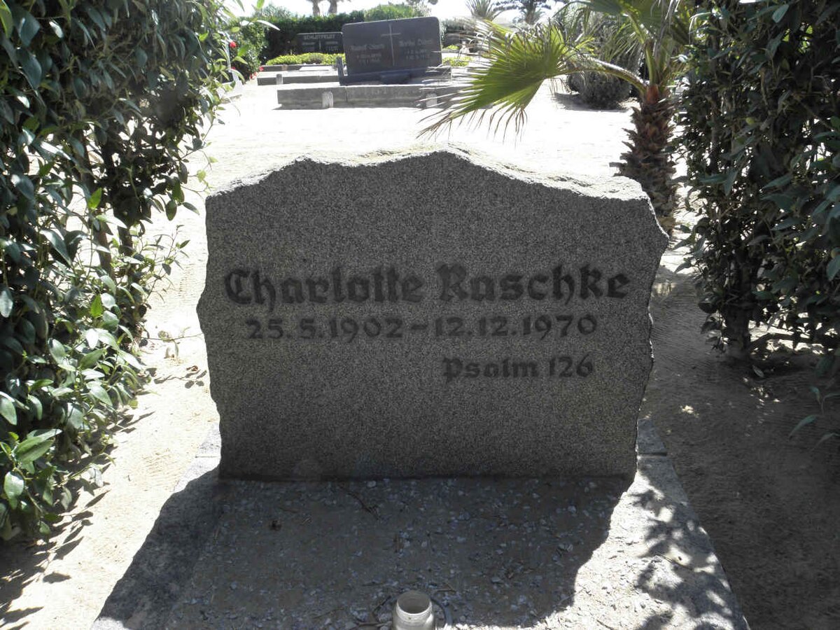 RASCHKE Charlotte 1902-1970