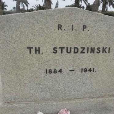STUDZINSKI T.H. 1884-1941