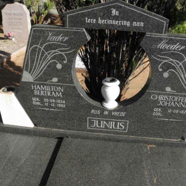 JUNIUS Hamilton Bertram 1924-1992 &amp; Christoffelina Johanna 1927-