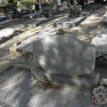 KOEGELENBERG Petrus J.K. 1907-1964 &amp; Maria M. LOUW 1909-1973