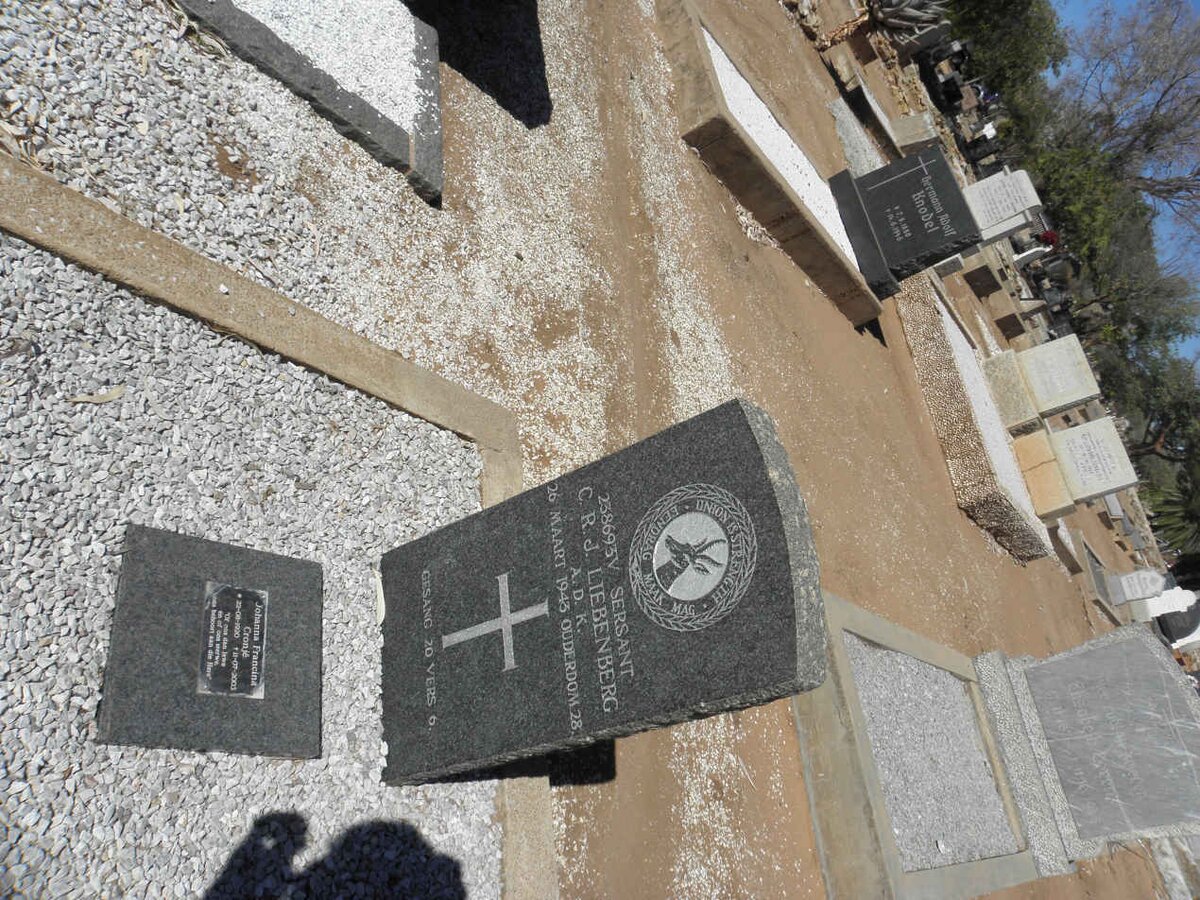 LIEBENBERG C.R.J. -1943 :: CRONJÉ Johanna Francina 1920-2003