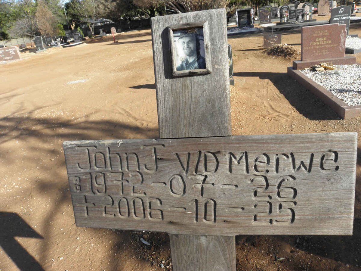 MERWE John J., v.d. 1972-2006