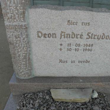 STRYDOM Deon André 1949-1996