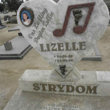 STRYDOM Lizelle 1988-1999