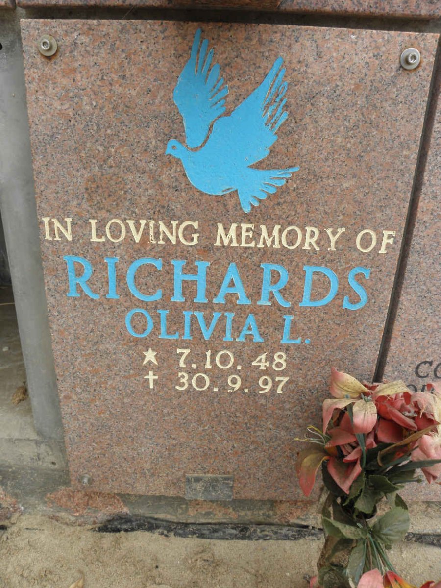 RICHARDS Olivia L. 1948-1997