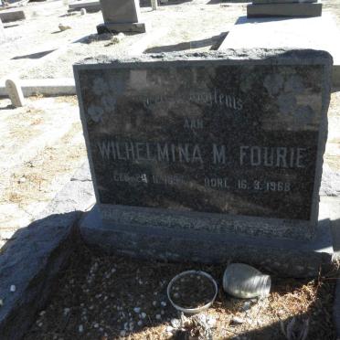 FOURIE Theunis C.F. 1892-1979 &amp; Wilhelmina M. 1895-1968