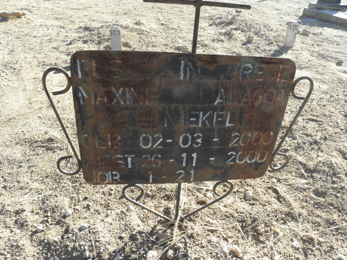 NIEKEL Maxine Alagoa 2000-2000