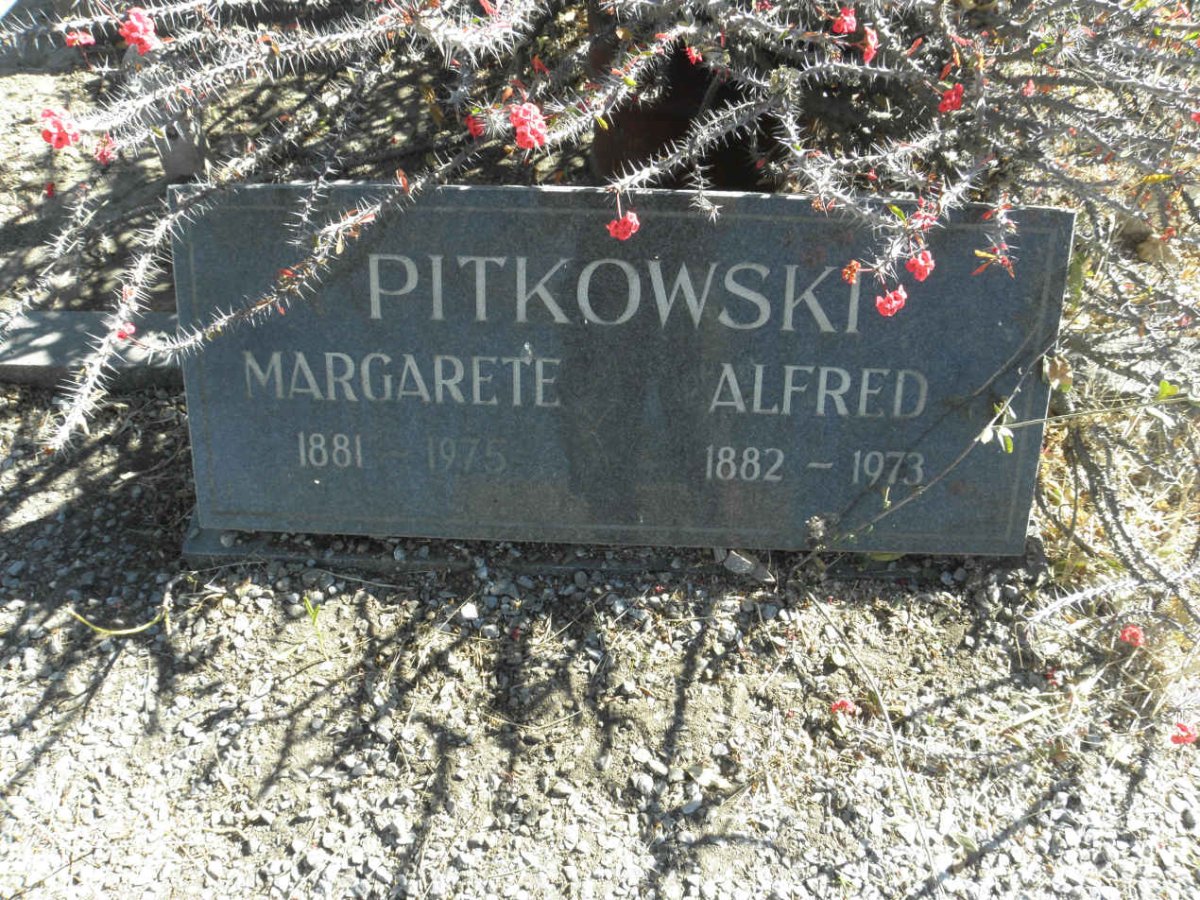 PITKOWSKI Alfred 1882-1973 &amp; Margarete 1881-1975