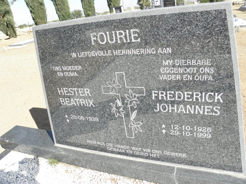 FOURIE Frederick Johannes 1926-1999 &amp; Hester Beatrix 1938-