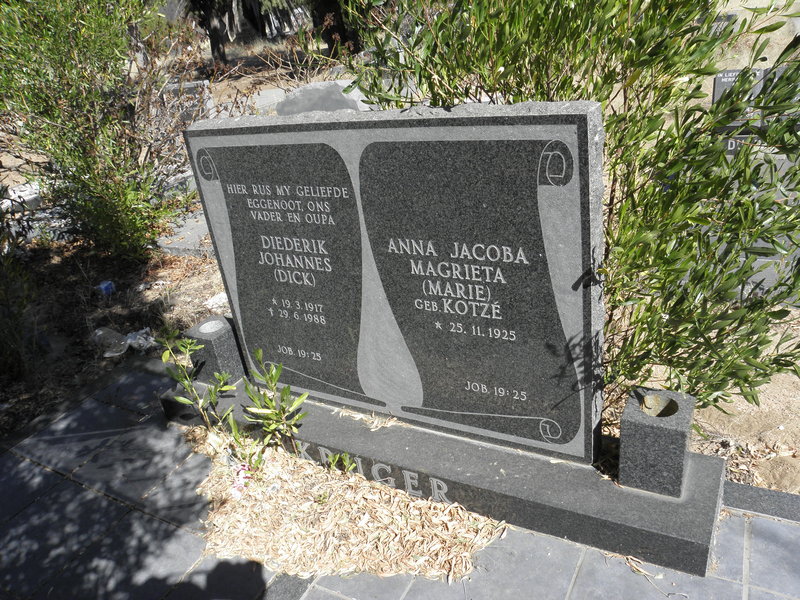 KRUGER Diederick Johannes 1917-1988 &amp; Anna Jacoba Magrieta KOTZE 1925-