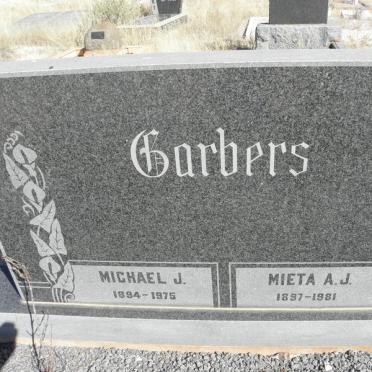 GARBERS Michael J. 1894-1975 &amp; Mieta A.J. 1897-1981