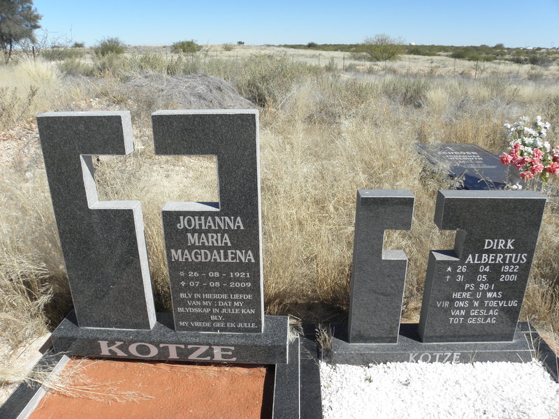 KOTZE Dirk Albertus 1922-2001 &amp; Johanna Maria Magdalena 1921-2009