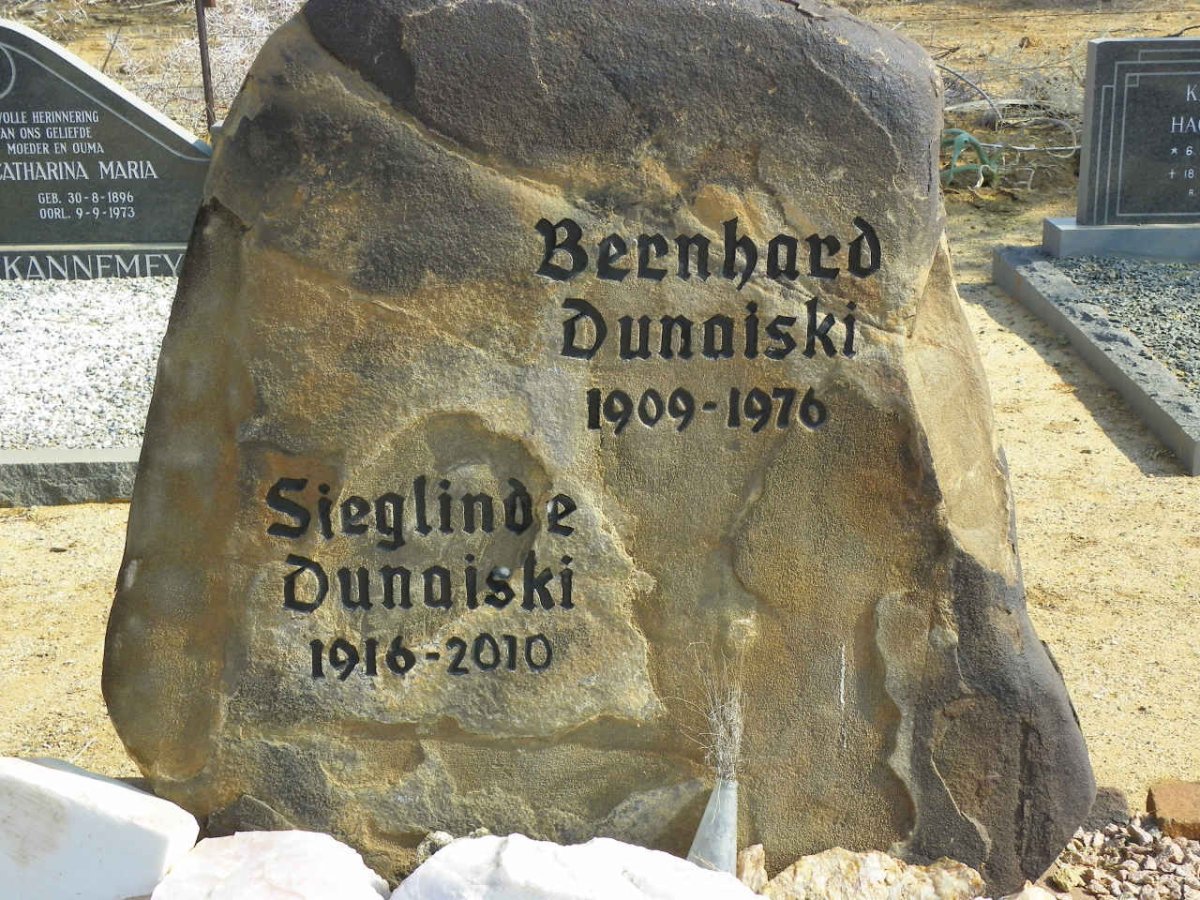 DUNAISKI Bernhard 1909-1976 &amp; Sieglinde 1916-2010