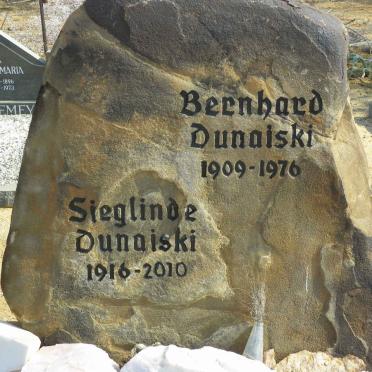 DUNAISKI Bernhard 1909-1976 &amp; Sieglinde 1916-2010
