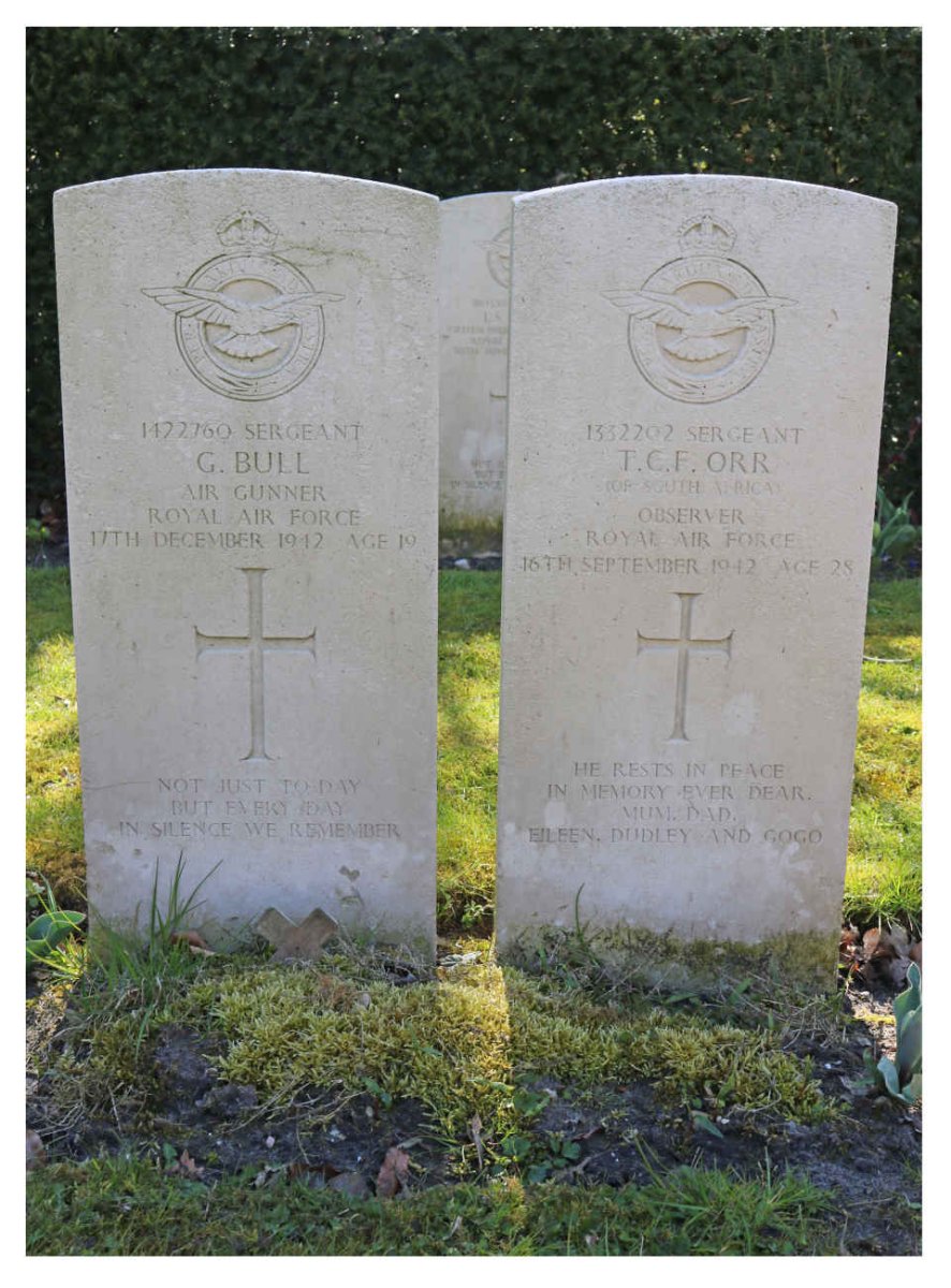 BULL G. -1942 :: ORR Thomas Clarence Field -1942