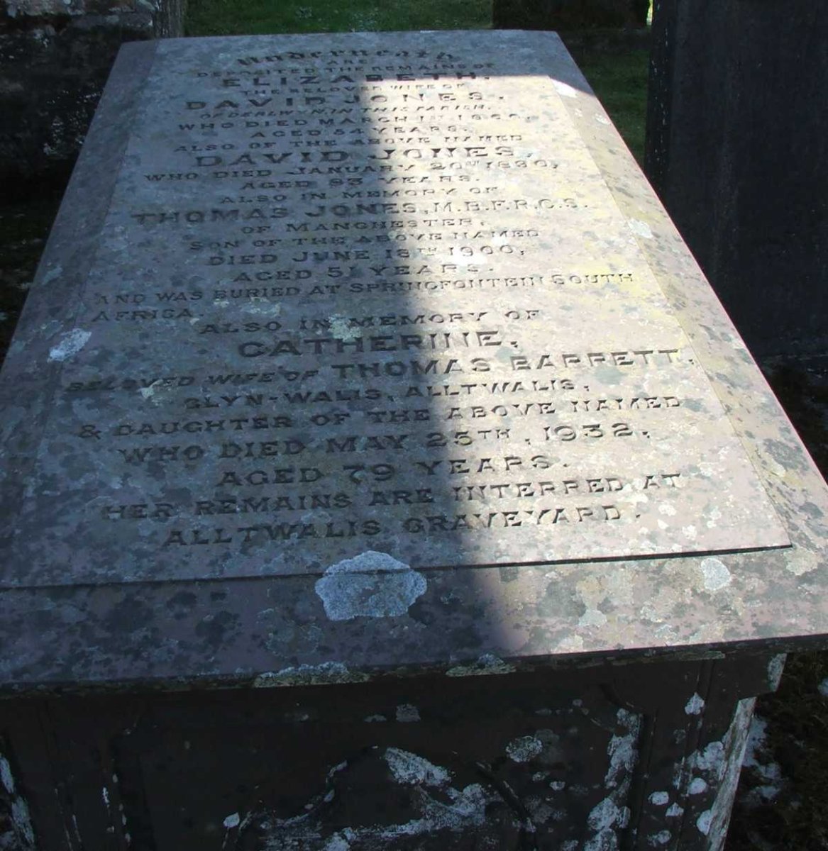 JONES David -18?0 &amp; Elizabeth -18?? :: JONES Thomas -1900 :: BARRETT Catherine -1932