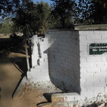 2. Overview - Entrance / Oorsig - Ingang