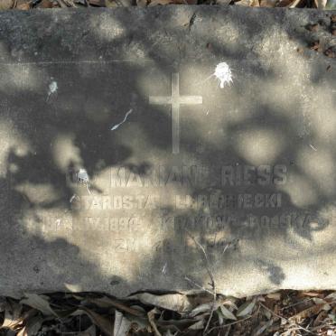 RIESS Dr Marian nee STAROSTA 1894-1942