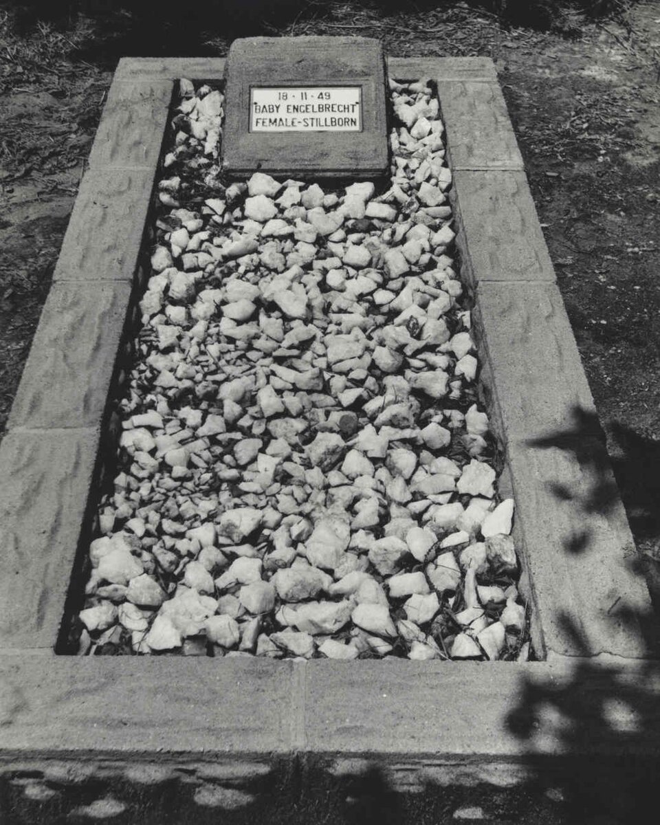 ENGELBRECHT Baby -1949