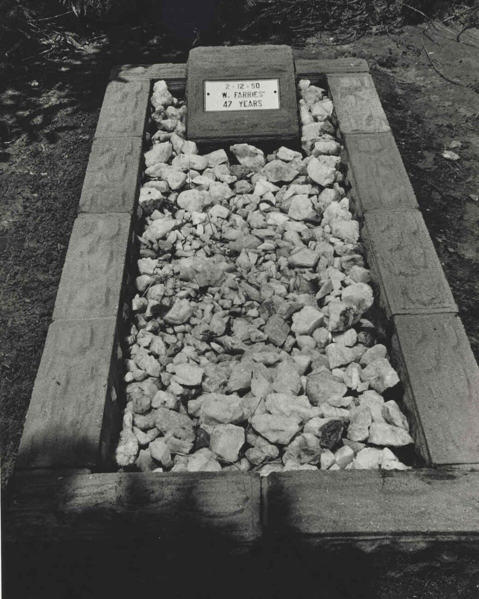 FARRIES W. -1950