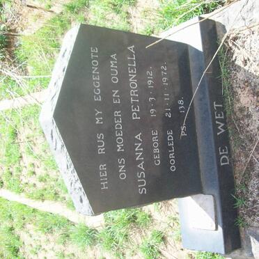 WET Susanna Petronella, de 1912-1972