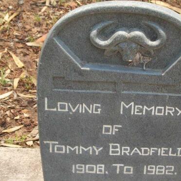 BRADFIELD Tommy 1908-1982