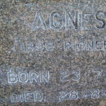 McLEOD Agnes 1889-1958