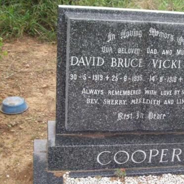COOPER David Bruce 1919-1995 &amp; Vicki Ruby 1916-1980