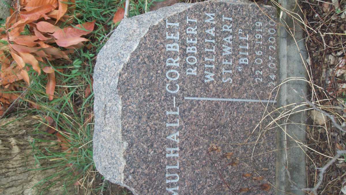 MULHALL Robert William Stewart, Corbet 1919-2000