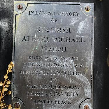 JOSEPH Standish Albert Michael 1954-2005