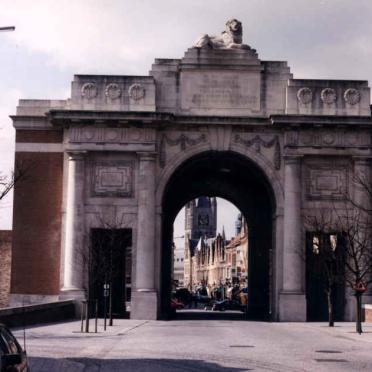 01. Overview Menenpoort - Menin Gate