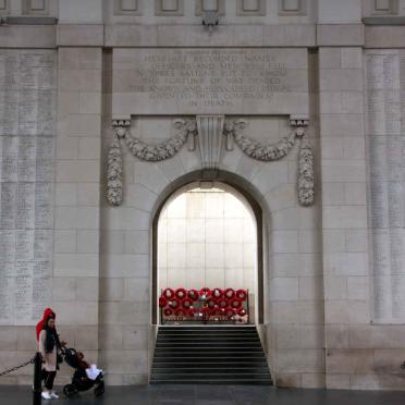 06. Overview Menenpoort - Menin Gate